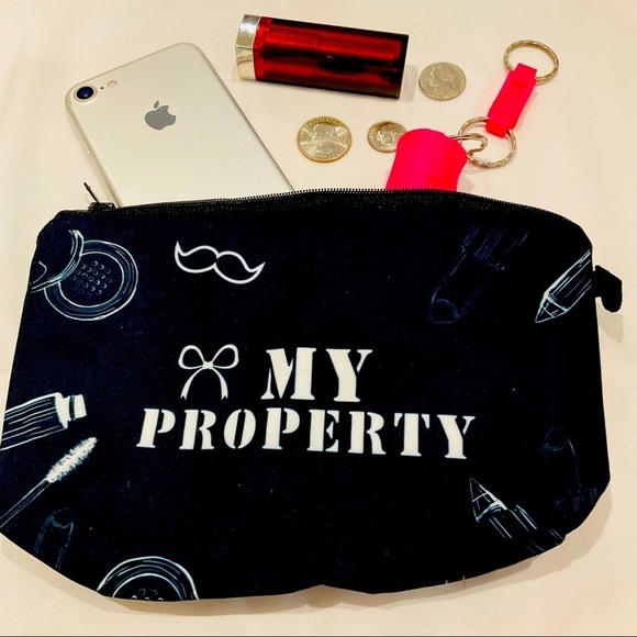 Black & White Polyester Cosmetic Bag / Make-Up Case - Picture 2 of 6